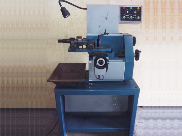 �ƶ����޸���